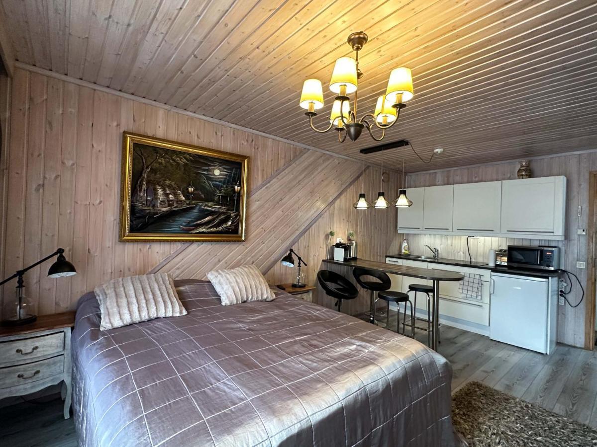 Koivula Guest House Котка Экстерьер фото